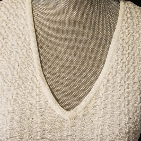 Top - Picture 8 of 8